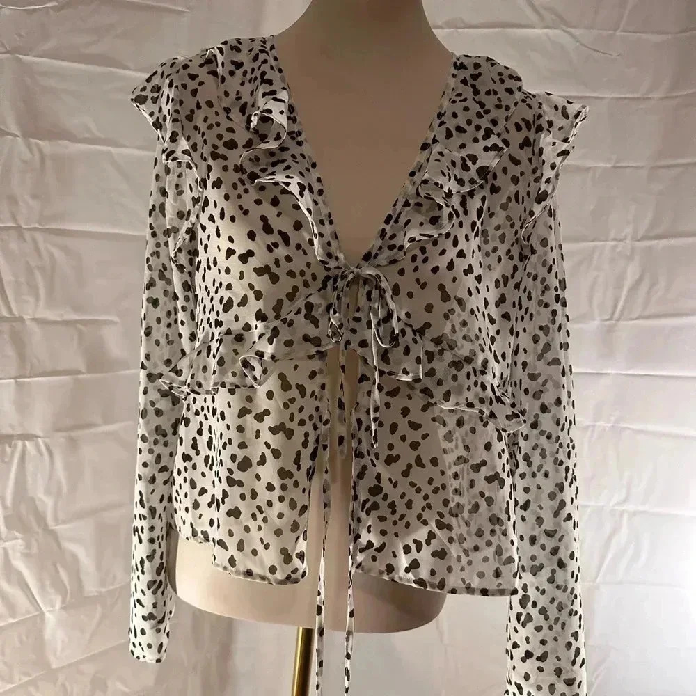 Pleione Black and White Blouse